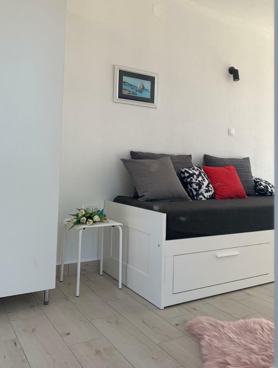 Modern Apartments Day Sibenik Exterior photo