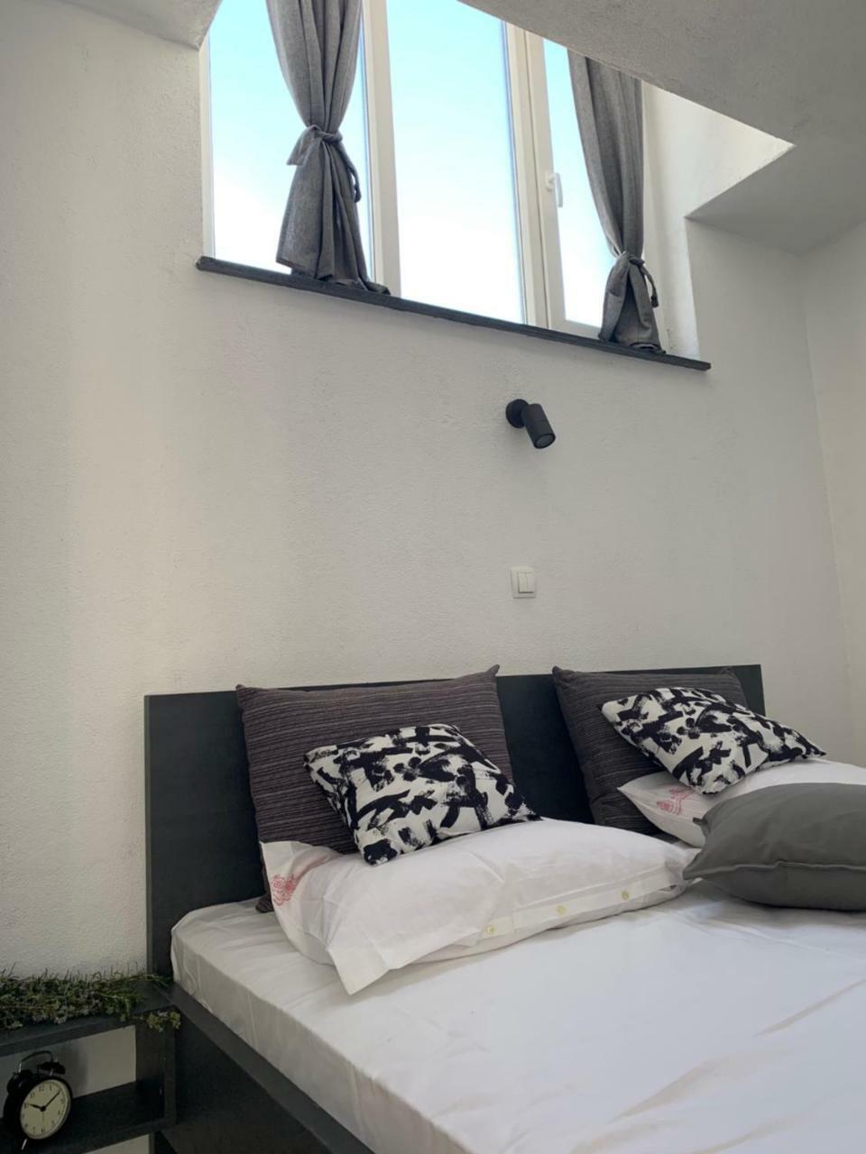 Modern Apartments Day Sibenik Exterior photo