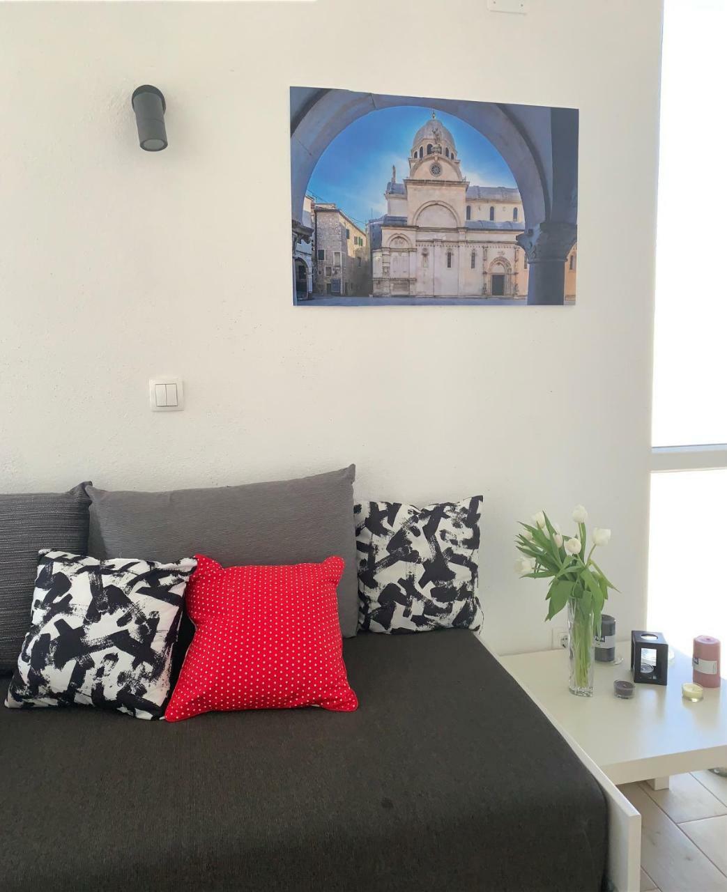 Modern Apartments Day Sibenik Exterior photo